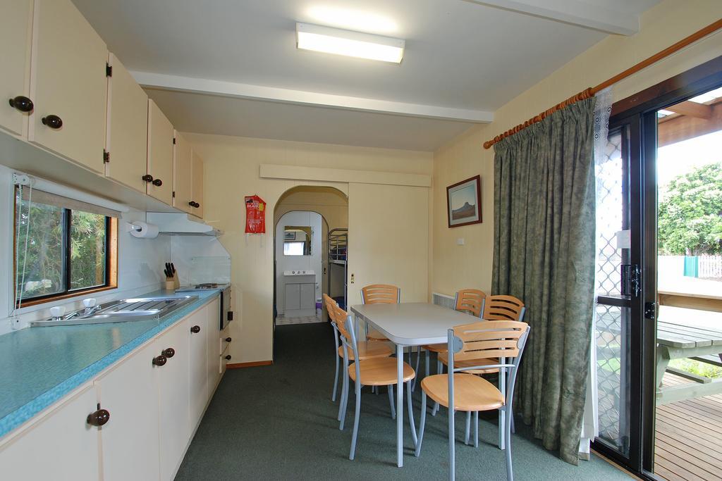 Triabunna Cabin & Caravan Park الغرفة الصورة
